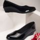 Wedge Black Bellies