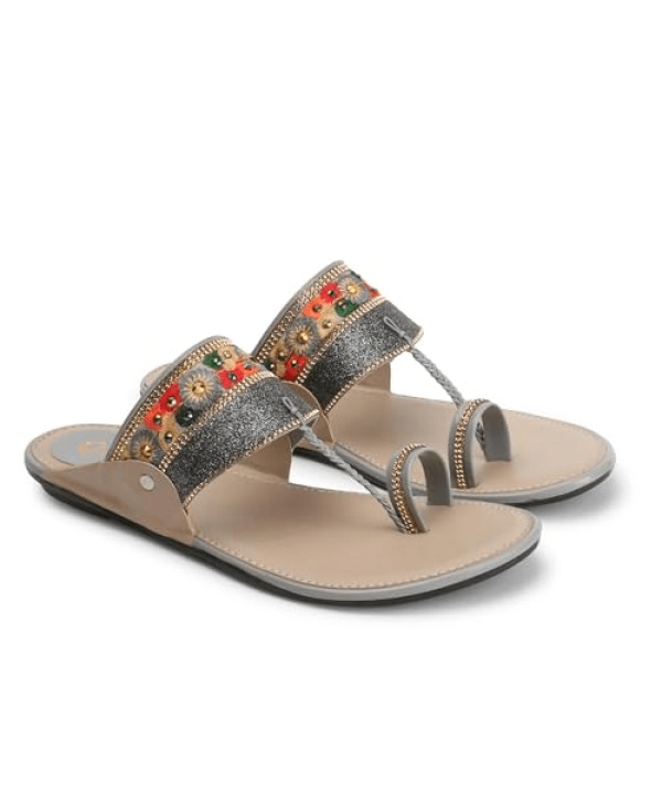 Fashion Flat Sandals 209