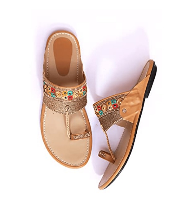Beige Kolhapuri for women