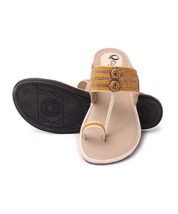 Women Stylish Kolhapuri Chappal 148