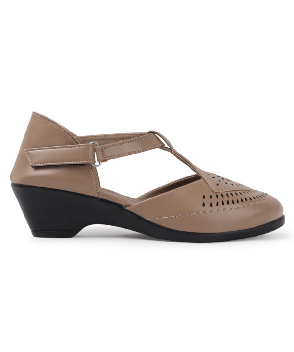Women's Wedge Sandal Low Heel-Begie-14 Women's Wedge Sandal Low Heel-Begie-14