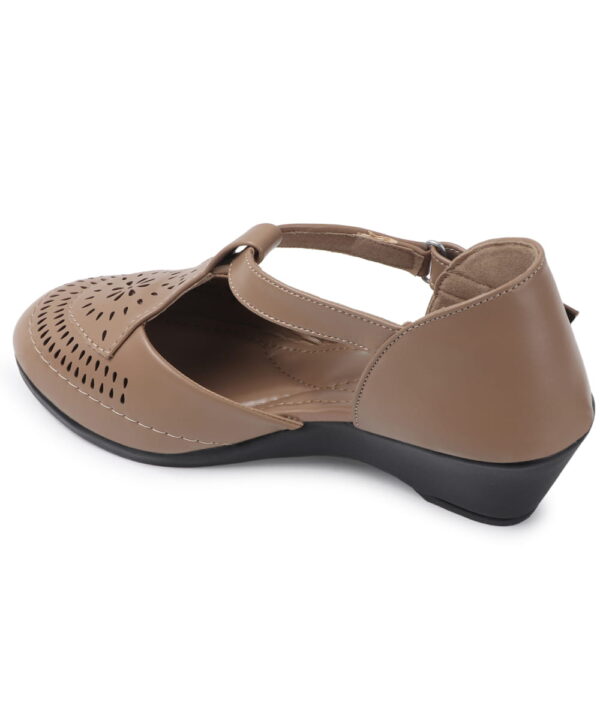 Women's Wedge Sandal Low Heel-Begie-15 Women's Wedge Sandal Low Heel-Begie-15