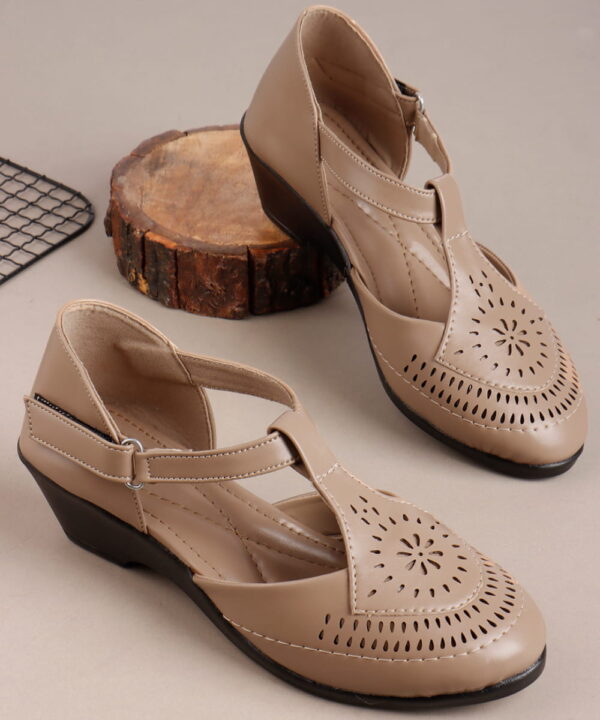 Women's Wedge Sandal Low Heel-Begie-21 Women's Wedge Sandal Low Heel-Begie-21