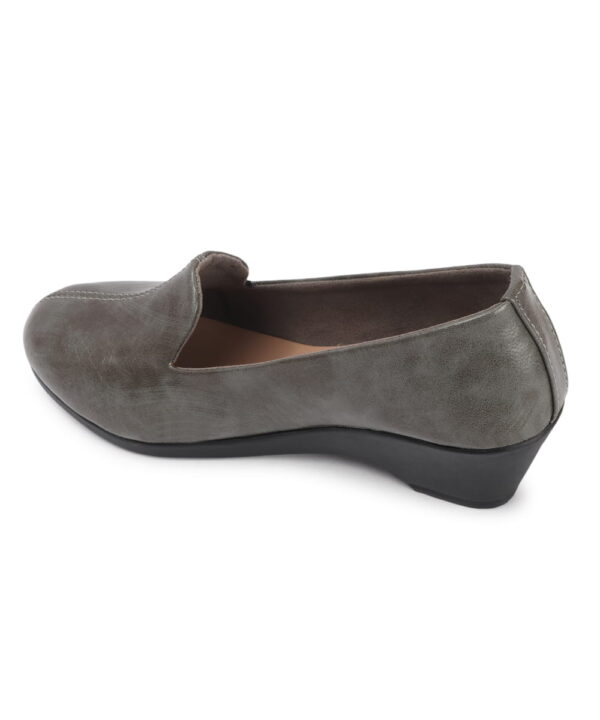 Comfortable Slip-On Loafers Moccasins & Bellies Without Laces - Grey-131