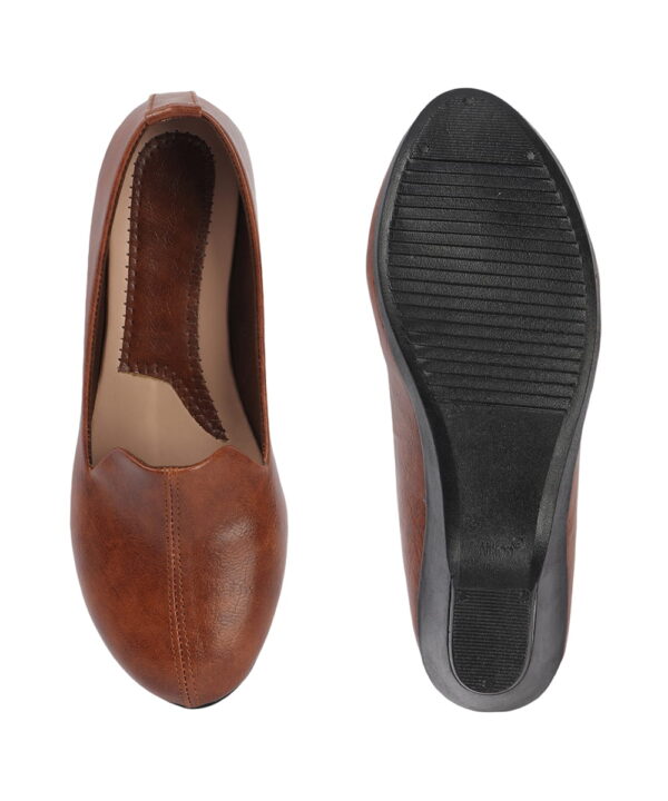 Slip-On Loafers Moccasins & Bellies Without Laces - Tan-119 Slip-On Loafers Moccasins & Bellies Without Laces - Tan-119