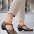 Women’s Wedge Sandals Low Heel - Brown--253
