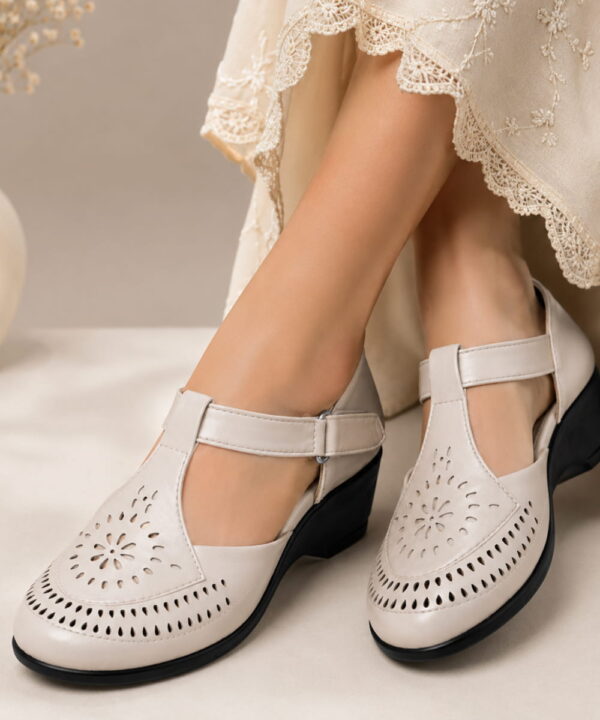 Women’s Wedge Sandals Low Heel - Taupe-270